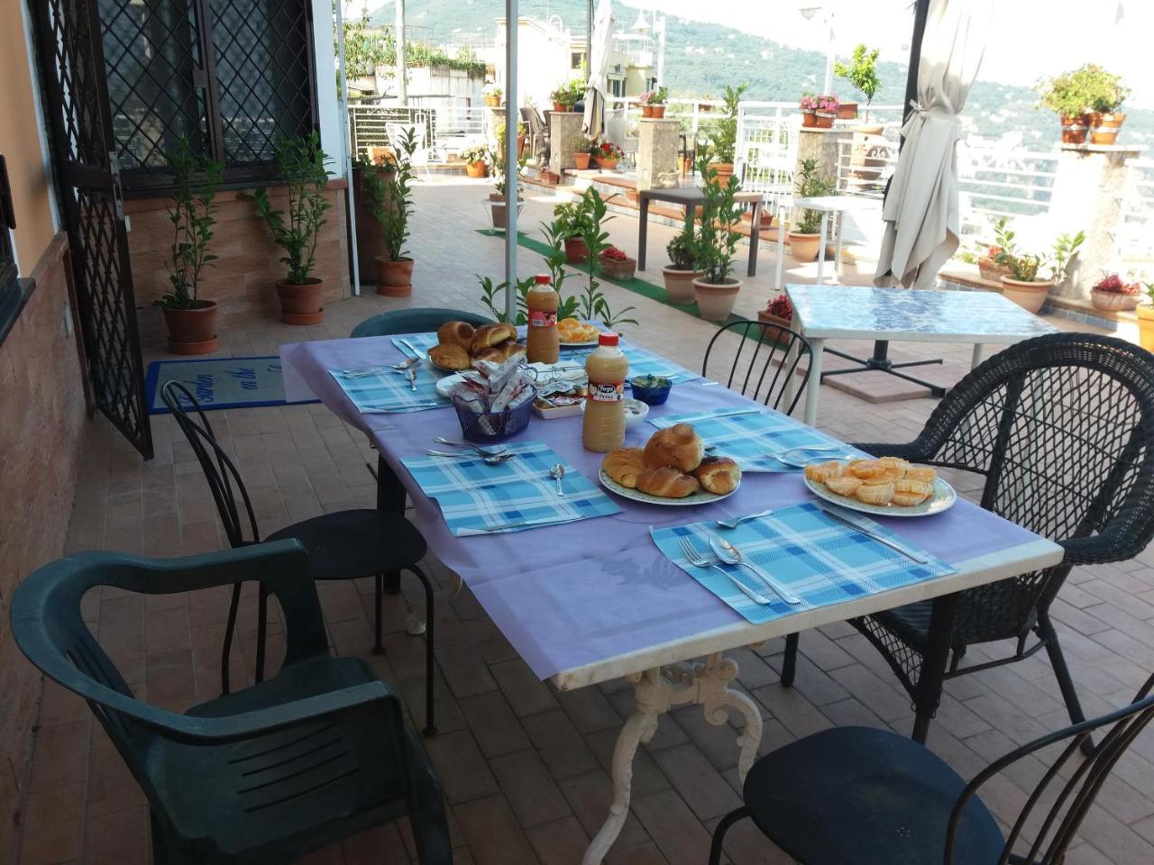 Garden On The Sea Bed & Breakfast Vico Equense Exterior photo