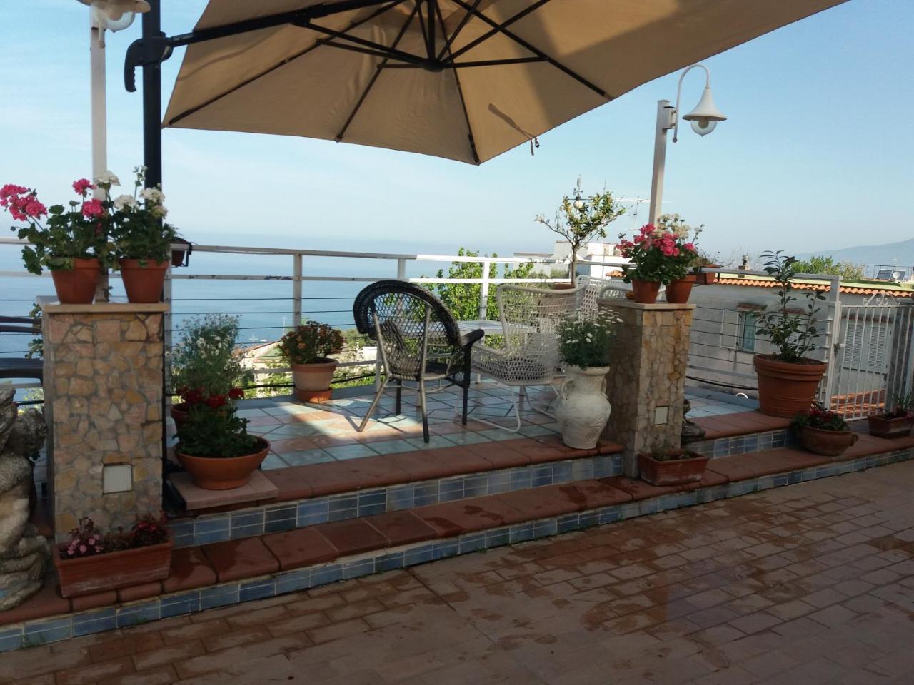 Garden On The Sea Bed & Breakfast Vico Equense Exterior photo